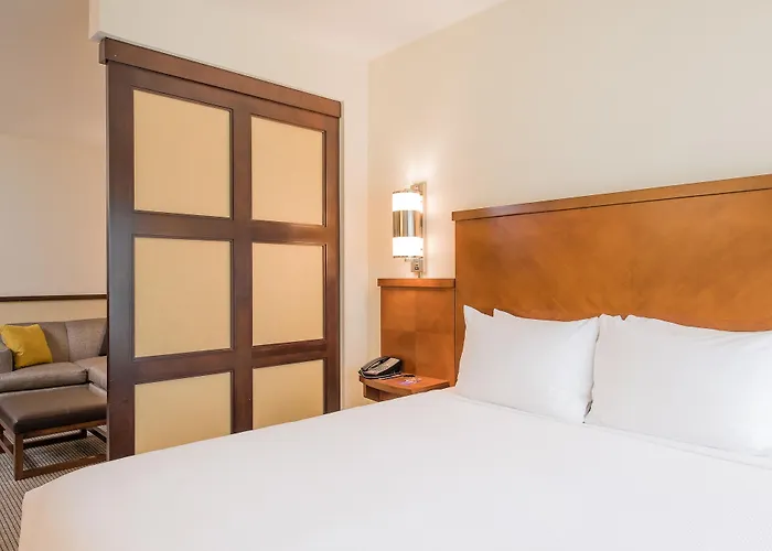 Hyatt Place Charleston Airport / Convention Center 3* North Charleston