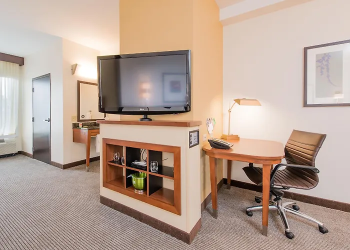 Hotel Hyatt Place Charleston Airport / Convention Center 3*